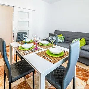 Beautiful In With Kitchenette Apartamento